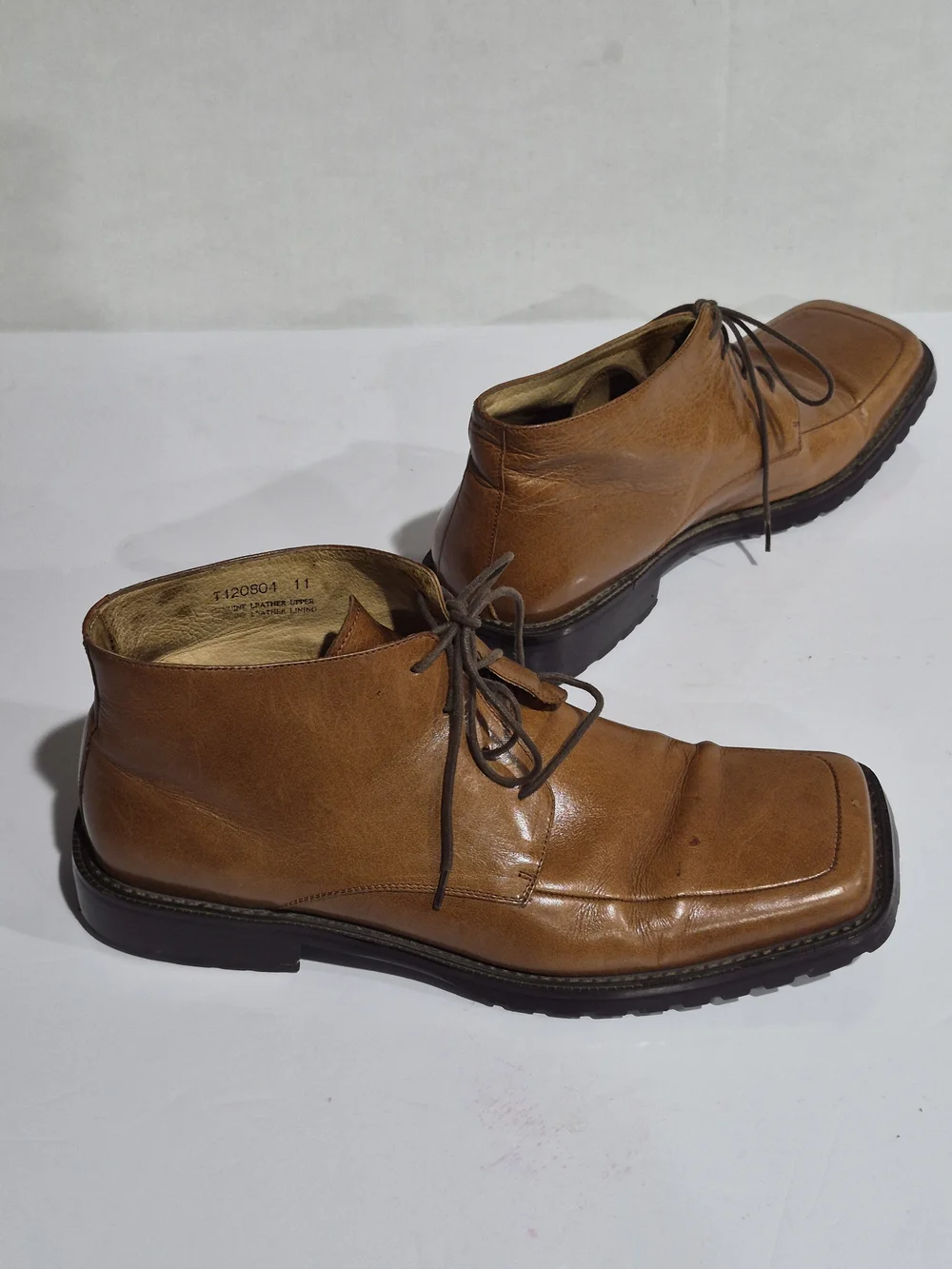 Men's Tan Leather Lace-Up Chukka Boots